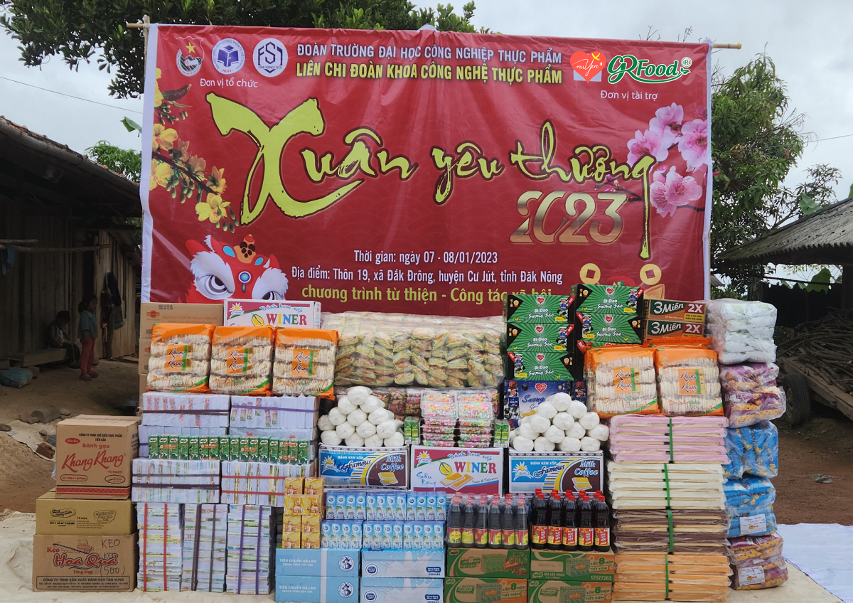 QUÀ TẶNG MS YEN TẠI TÂY NGUYÊN TRONG CHƯƠNG TRÌNH XUÂN YÊU THƯƠNG 2023