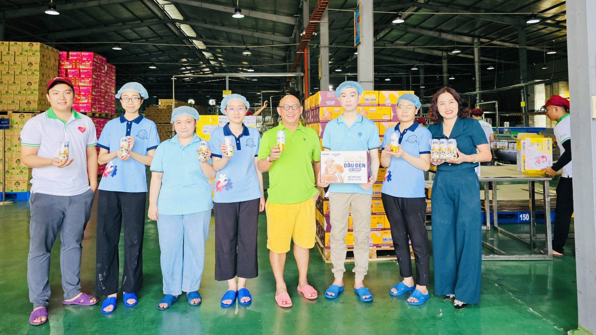 CÔNG TY COLOR MAN FOOD RA MẮT SẢN PHẨM MỚI SIÊU NGON “NƯỚC GẠO LỨT ĐẬU ĐEN”.